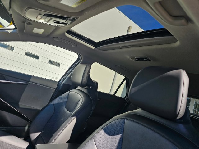 Certified 2023 Kia Niro Wave w/ Wave Preserve Package FWD image 23