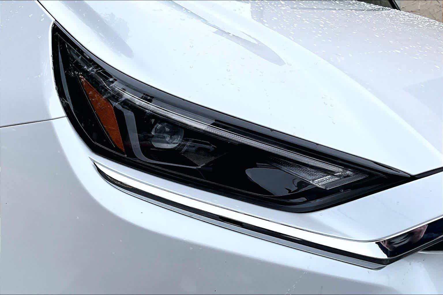 Certified 2024 Toyota Grand Highlander FWD image 27