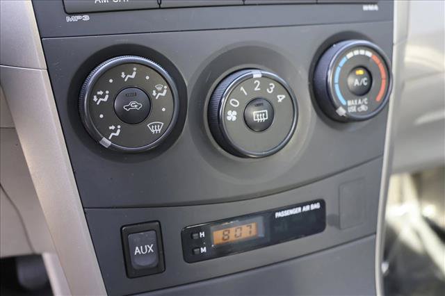 Used 2010 Toyota Corolla LE FWD image 17