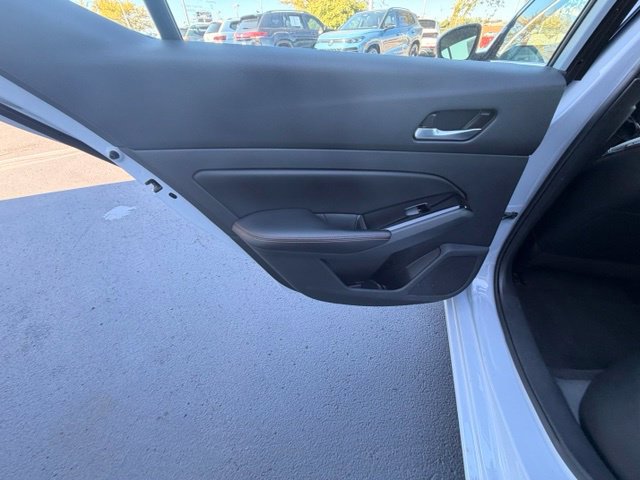 Used 2024 Nissan Altima 2.5 SR FWD image 23