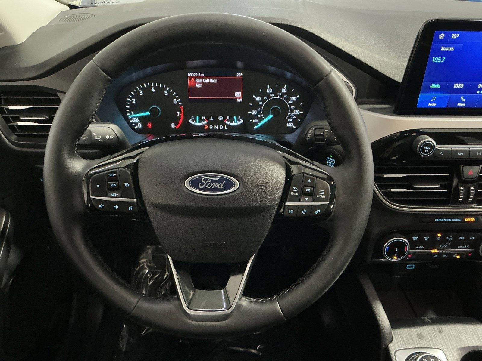 Used 2022 Ford Escape SEL image 24