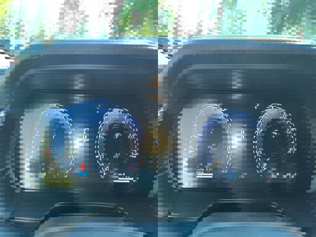 New 2025 Jeep Grand Cherokee Laredo X w/ Luxury Tech Group I image 15