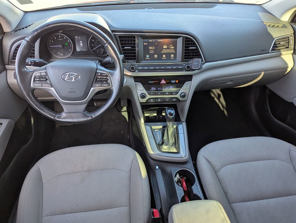 Used 2017 Hyundai Elantra SE w/ SE A/T Tech Package 03 image 29