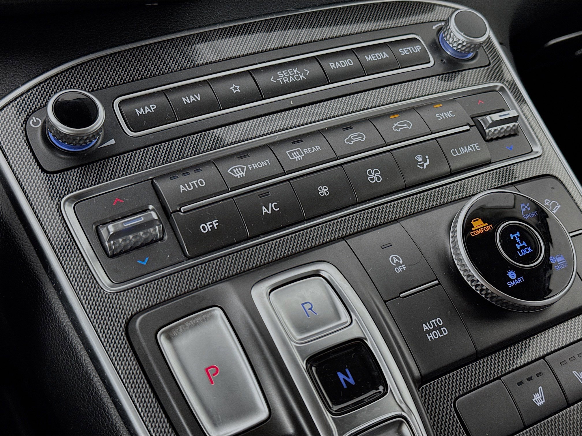 Used 2023 Hyundai Santa Fe SEL image 16