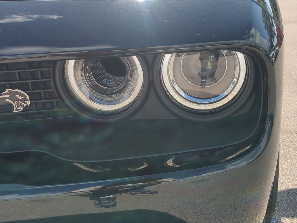 Used 2022 Dodge Challenger SRT Hellcat w/ Plus Package RWD image 11