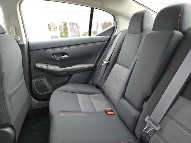 New 2025 Nissan Sentra SR image 18