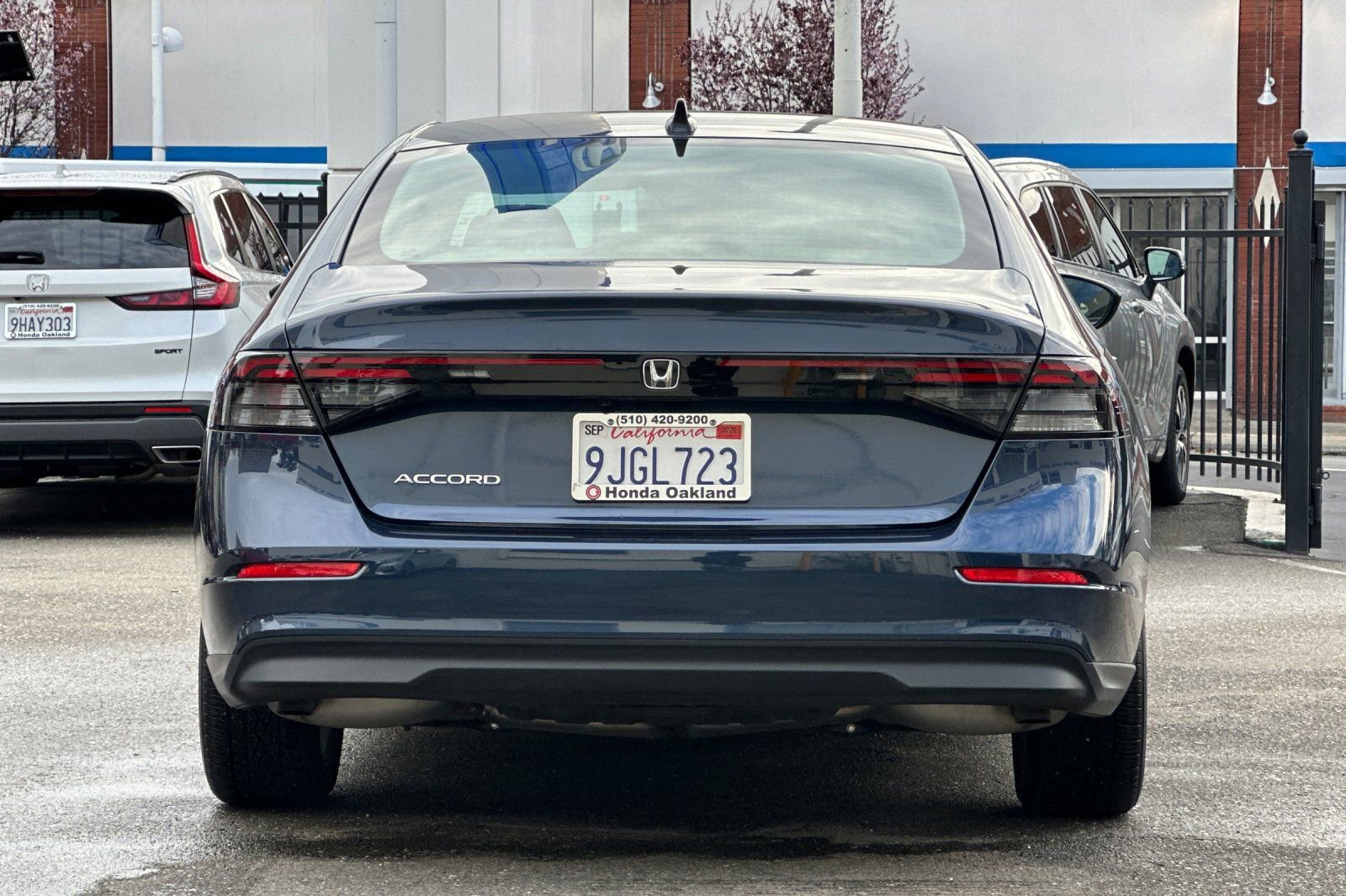 Used 2023 Honda Accord EX image 5