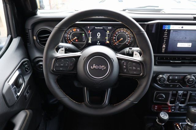 New 2025 Jeep Wrangler Unlimited Rubicon 392 image 23