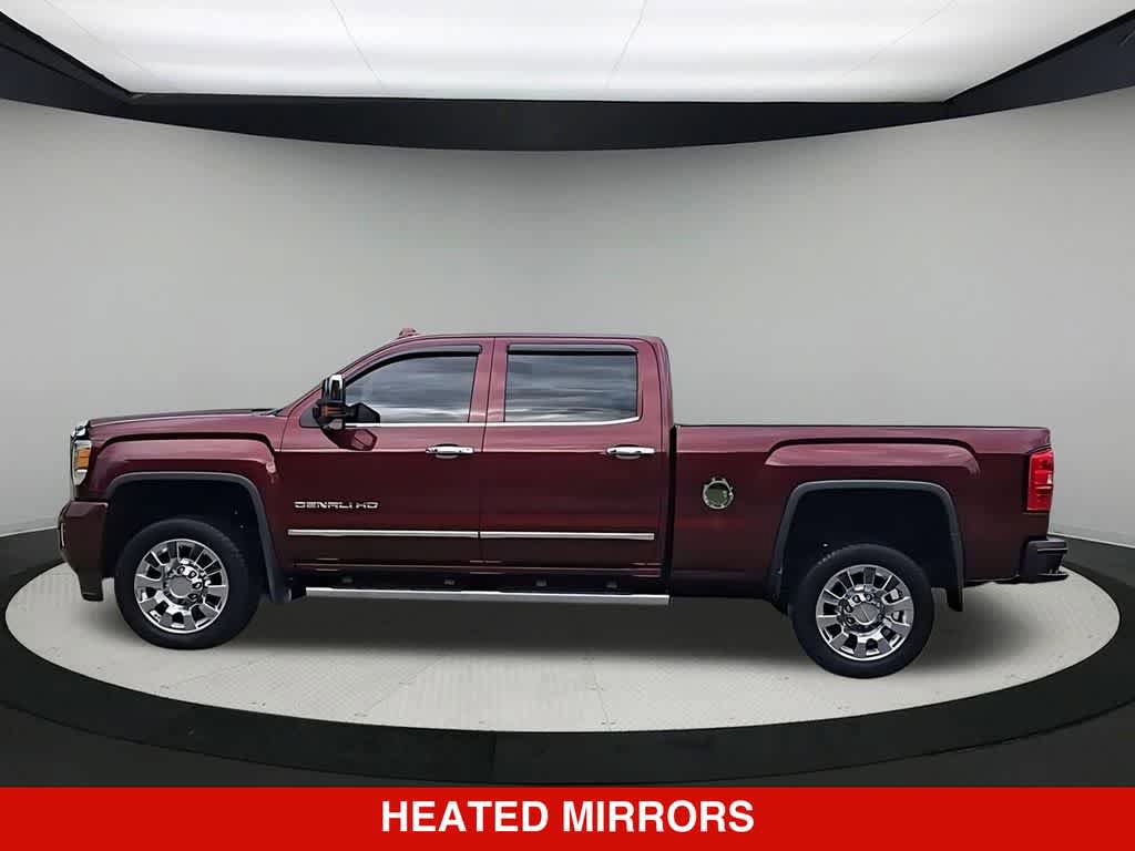 Used 2016 GMC Sierra 2500 Denali w/ Driver Alert Package AWD/4WD image 5