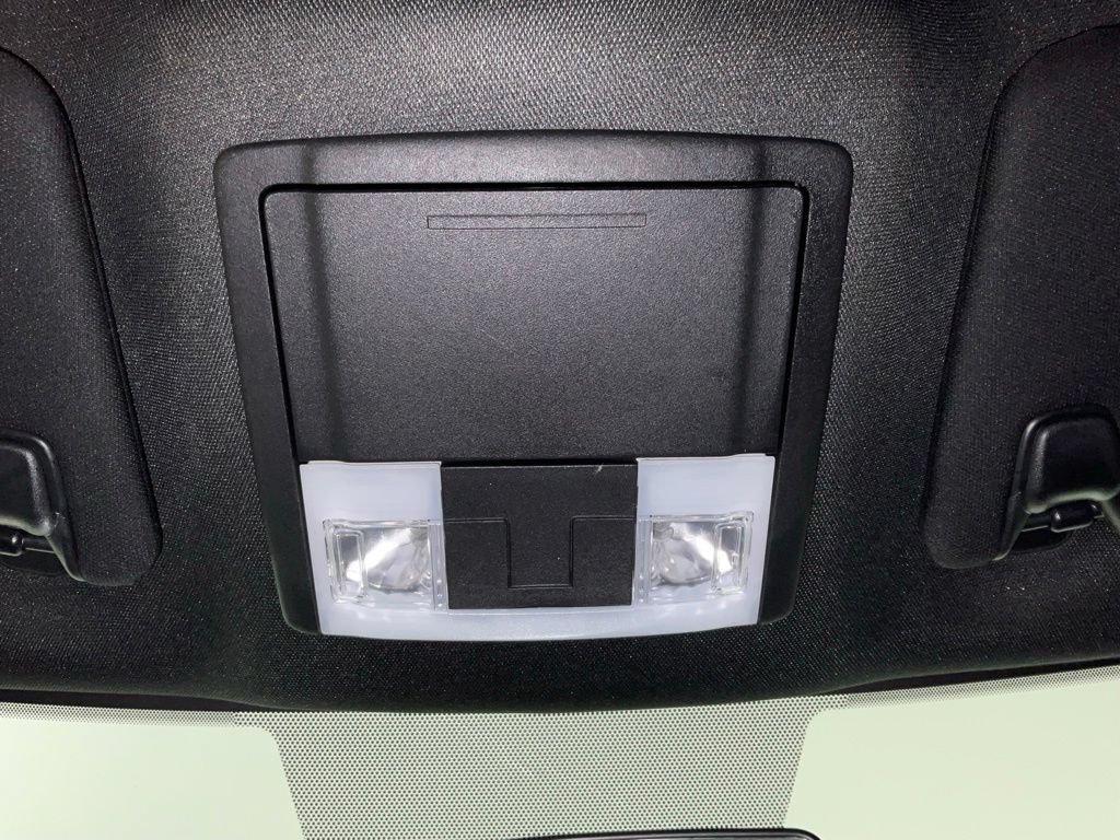 Used 2017 Ford Explorer XLT FWD image 22