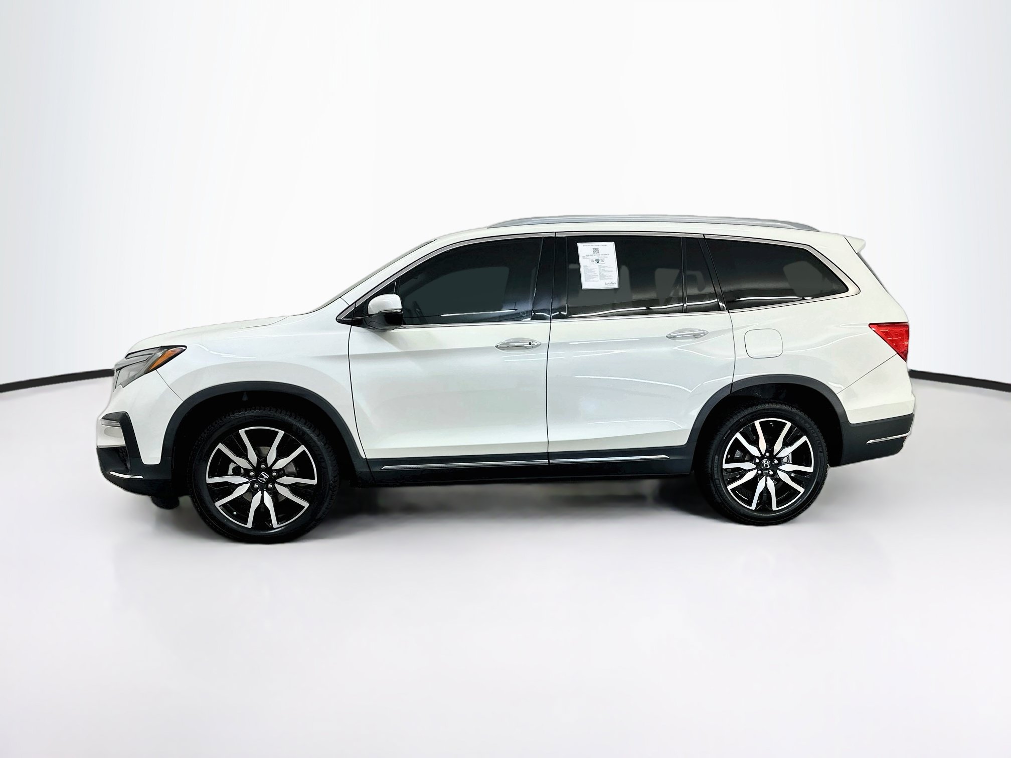 Used 2019 Honda Pilot Touring image 4