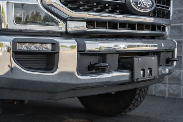Used 2021 Ford F250 Lariat w/ Tremor Off-Road Package AWD/4WD image 16