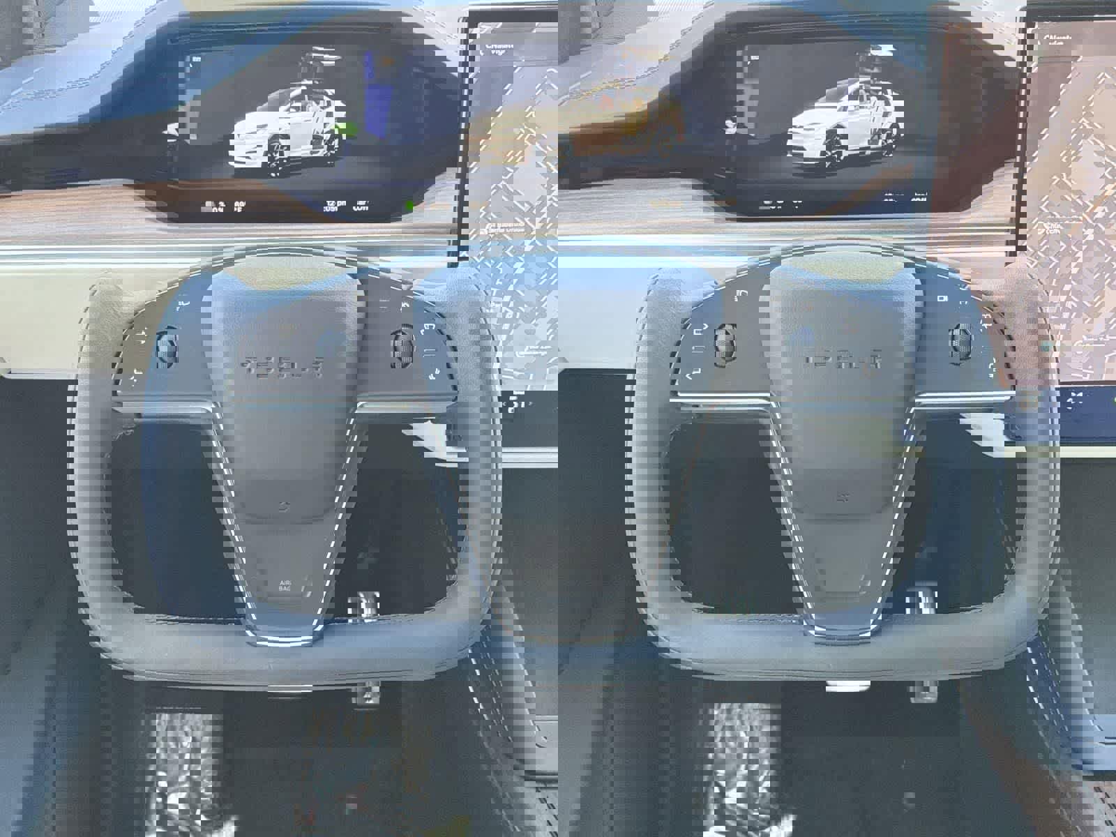 Used 2024 Tesla Model X image 12