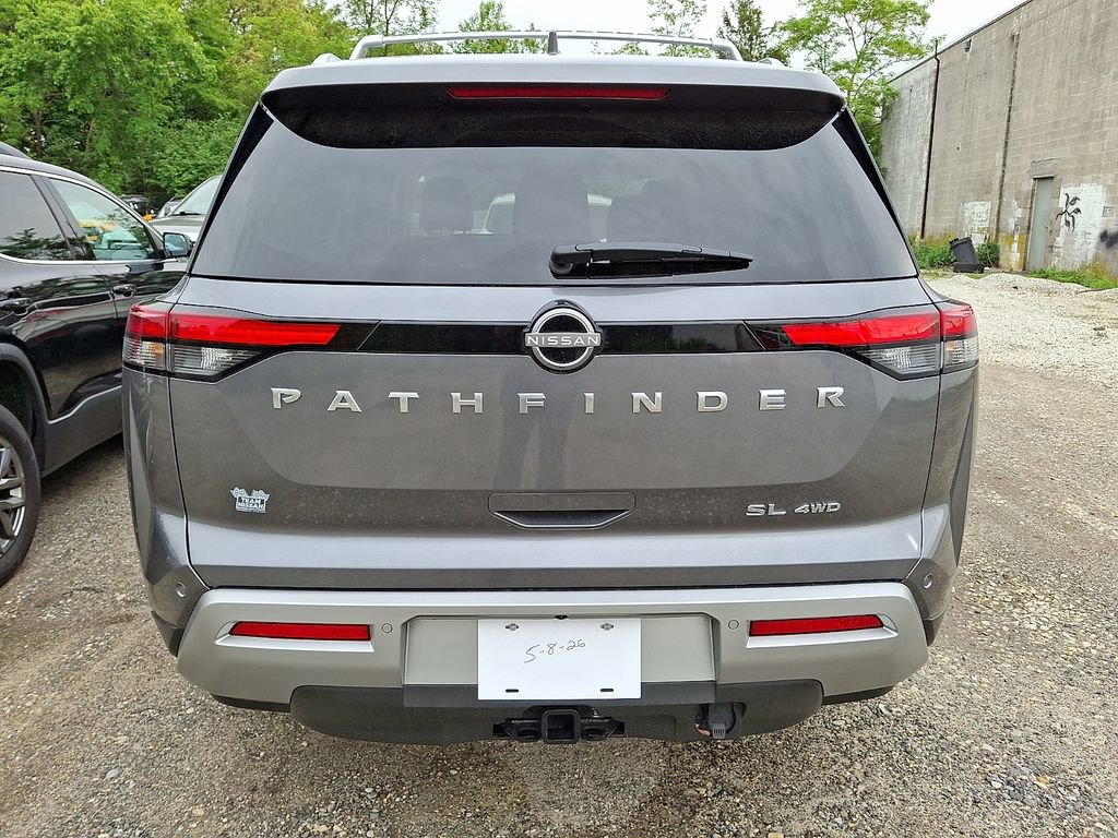Used 2025 Nissan Pathfinder SL w/ SL Premium Package AWD/4WD image 5