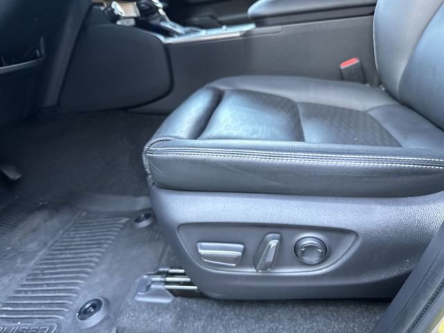 Certified 2024 Toyota Land Cruiser image 15