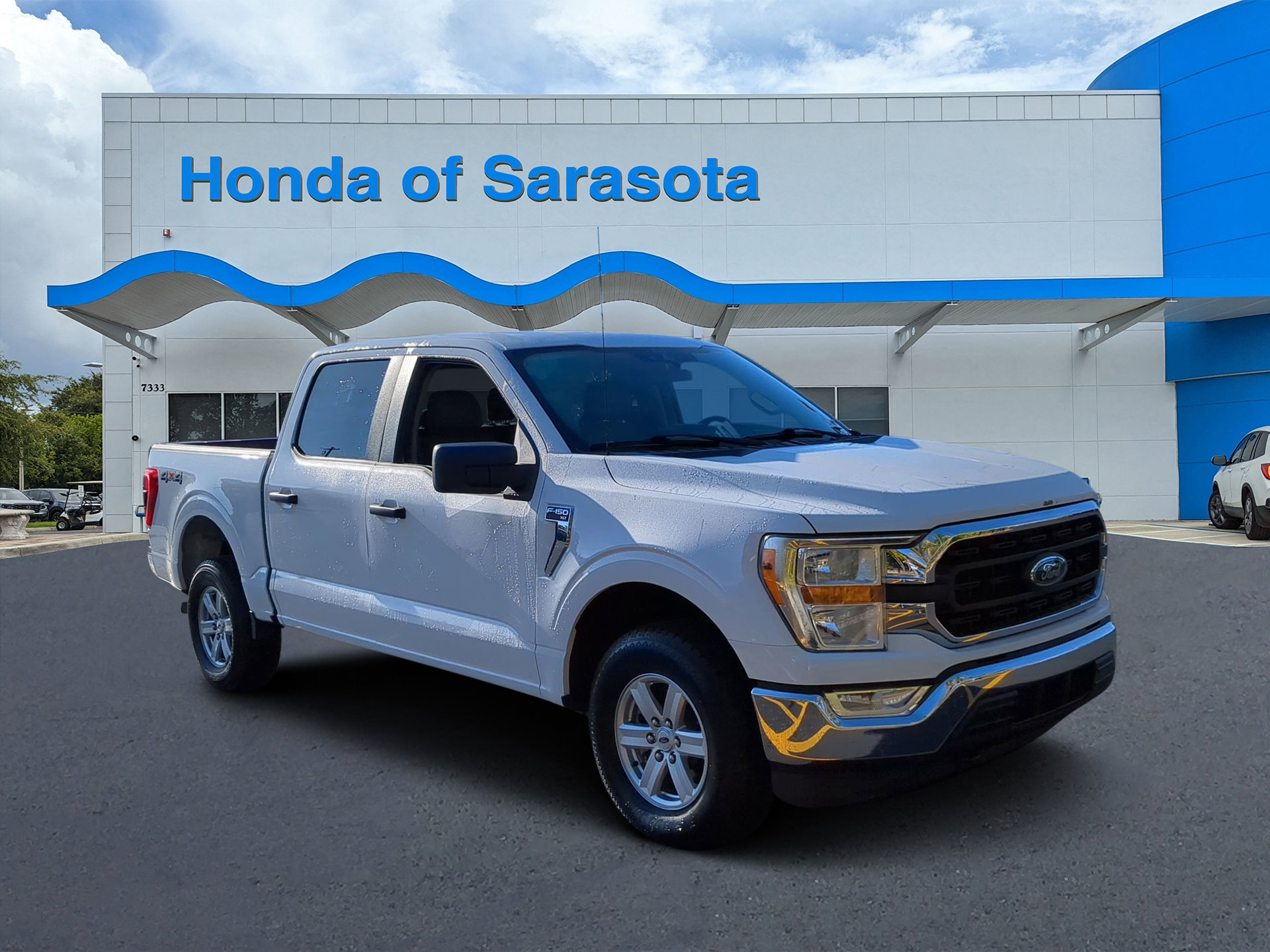 Used 2021 Ford F150 XLT image 1
