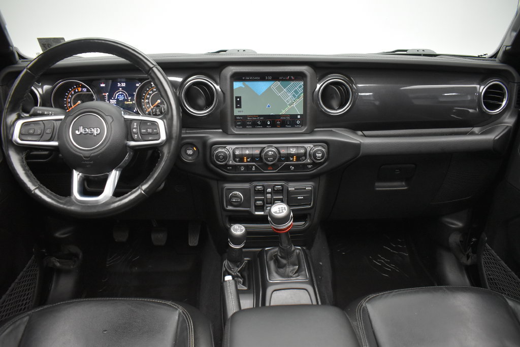 Used 2021 Jeep Wrangler Unlimited Sahara AWD/4WD image 25