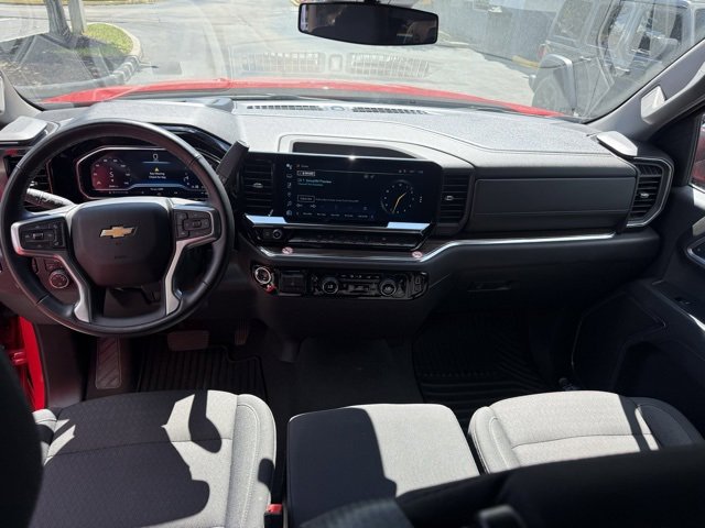Used 2025 Chevrolet Silverado 1500 LT image 17