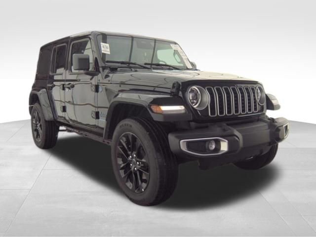 Used 2025 Jeep Wrangler Sahara 4xe w/ Safety Group image 5