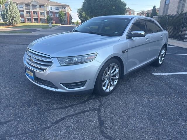 Used 2013 Ford Taurus Limited FWD image 1