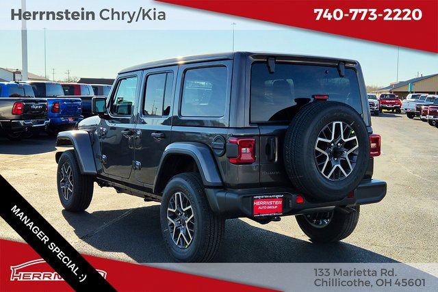 New 2026 Jeep Wrangler Unlimited Sahara AWD/4WD image 5