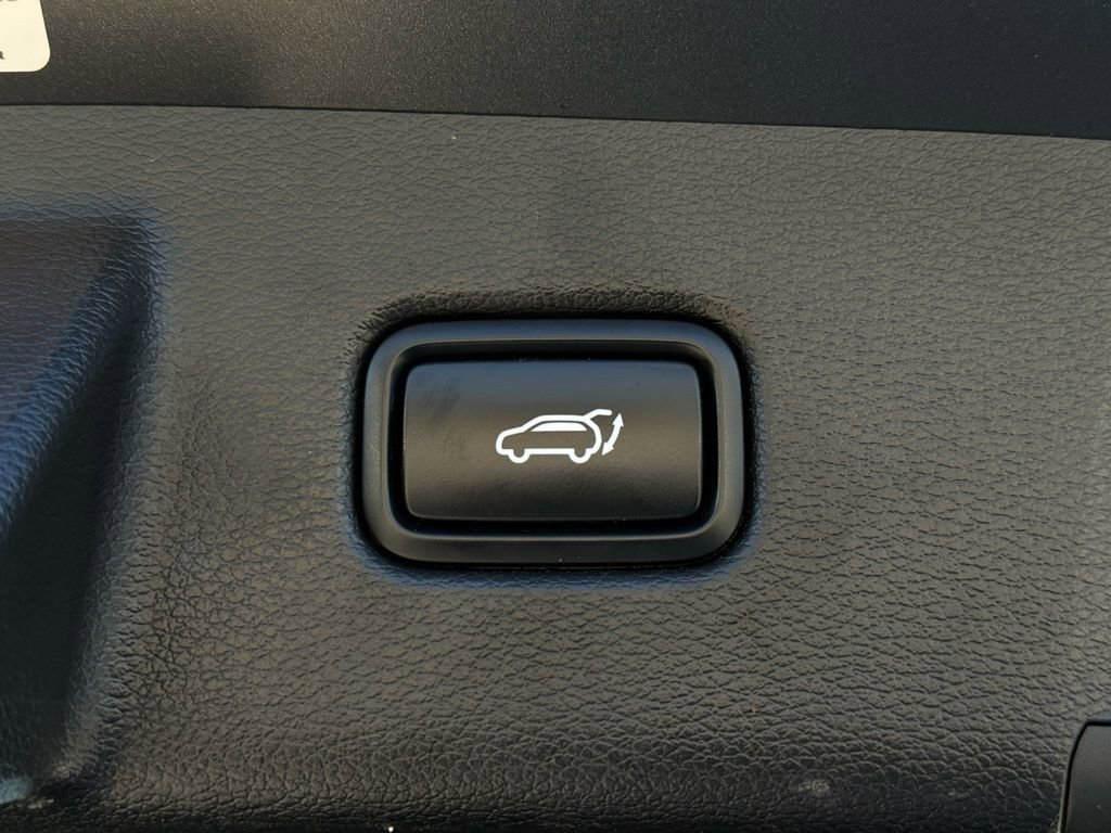 Certified 2022 Kia Telluride SX w/ SX Prestige Package image 10