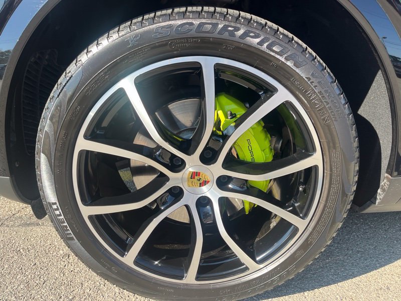 Used 2021 Porsche Cayenne E-Hybrid AWD/4WD image 9
