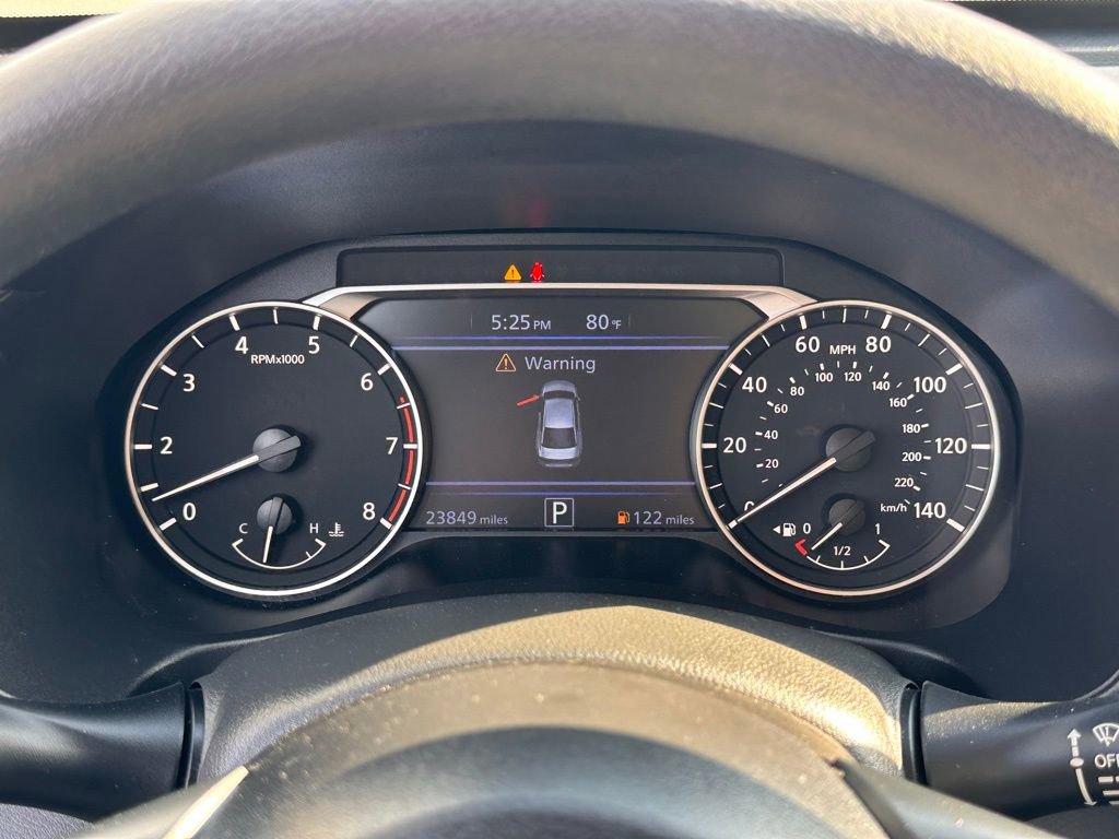 Used 2025 Nissan Altima 2.5 SV image 24