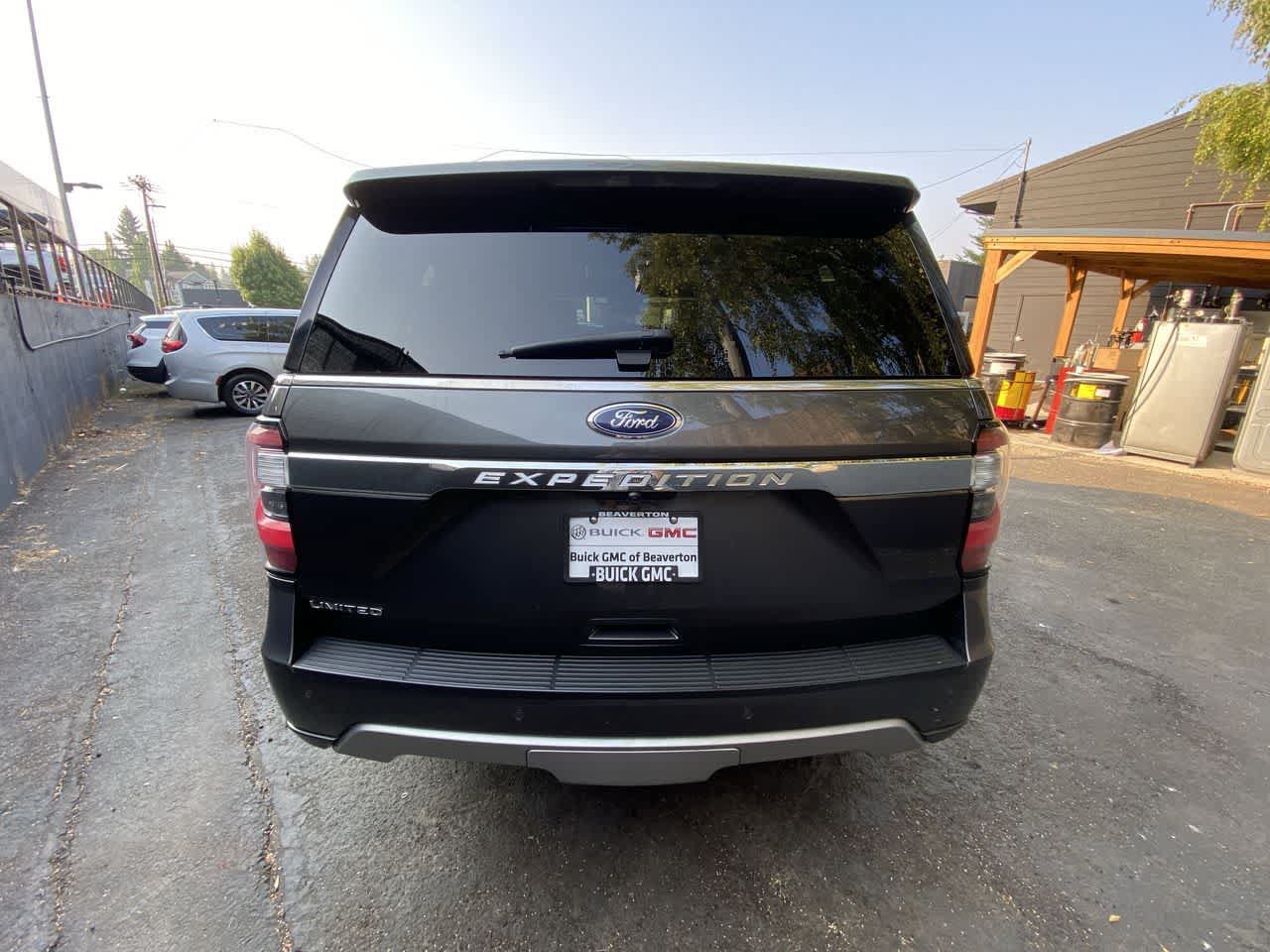 Used 2020 Ford Expedition Limited w/ Special Edition Package AWD/4WD image 5