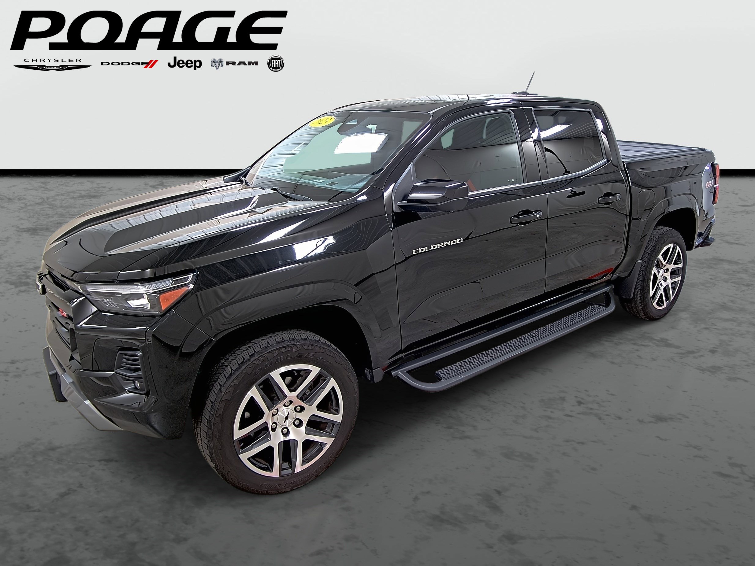 Used 2023 Chevrolet Colorado Z71 w/ Z71 Convenience Package 2 image 1