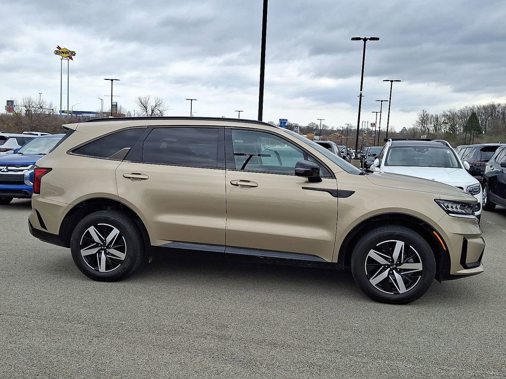 Used 2021 Kia Sorento S FWD image 7
