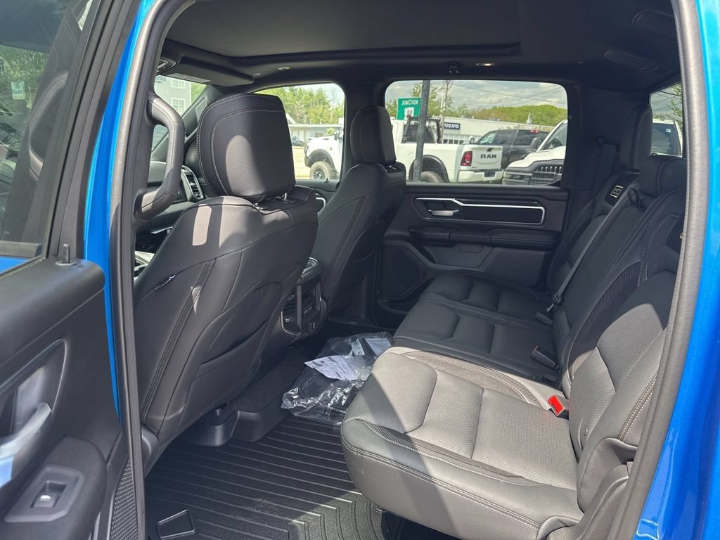 New 2026 RAM 1500 Big Horn AWD/4WD image 12