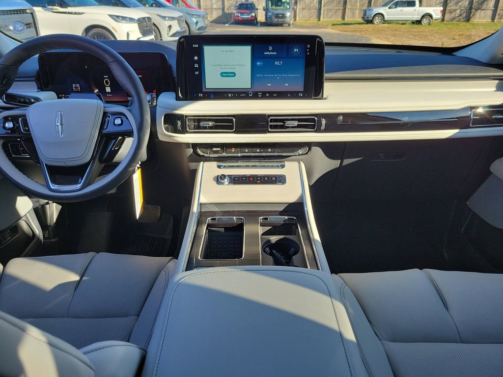 New 2026 Lincoln Aviator Reserve image 11