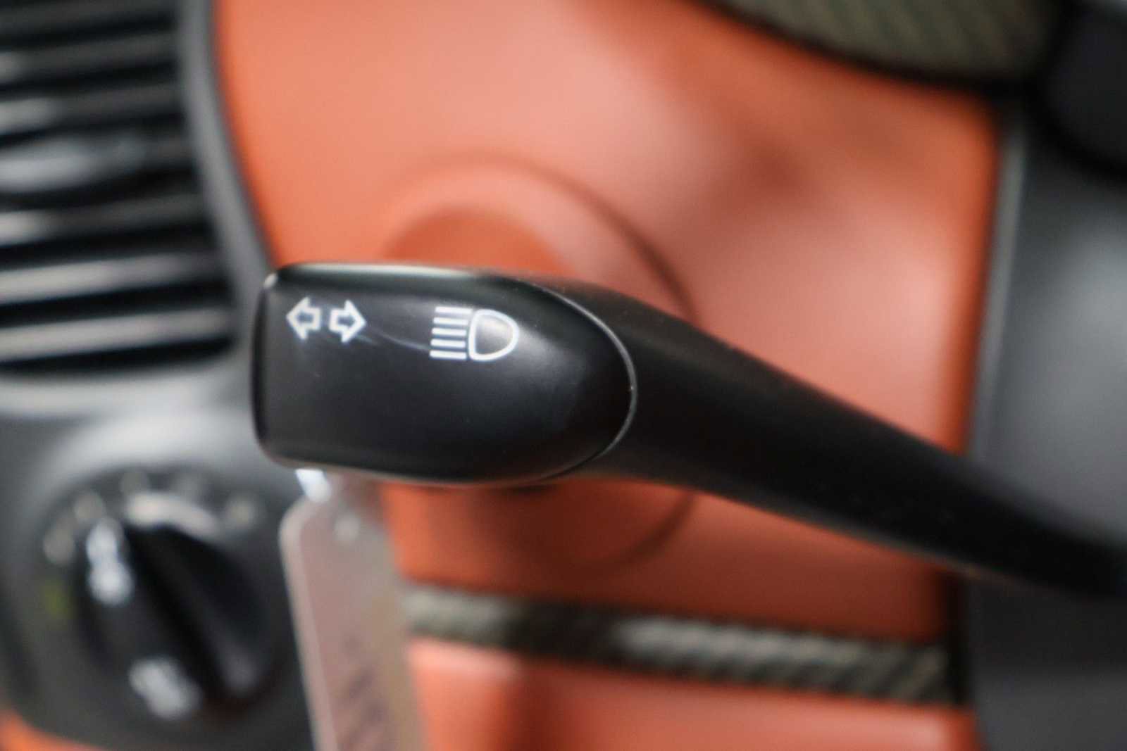 Used 2003 Porsche Boxster S RWD image 25