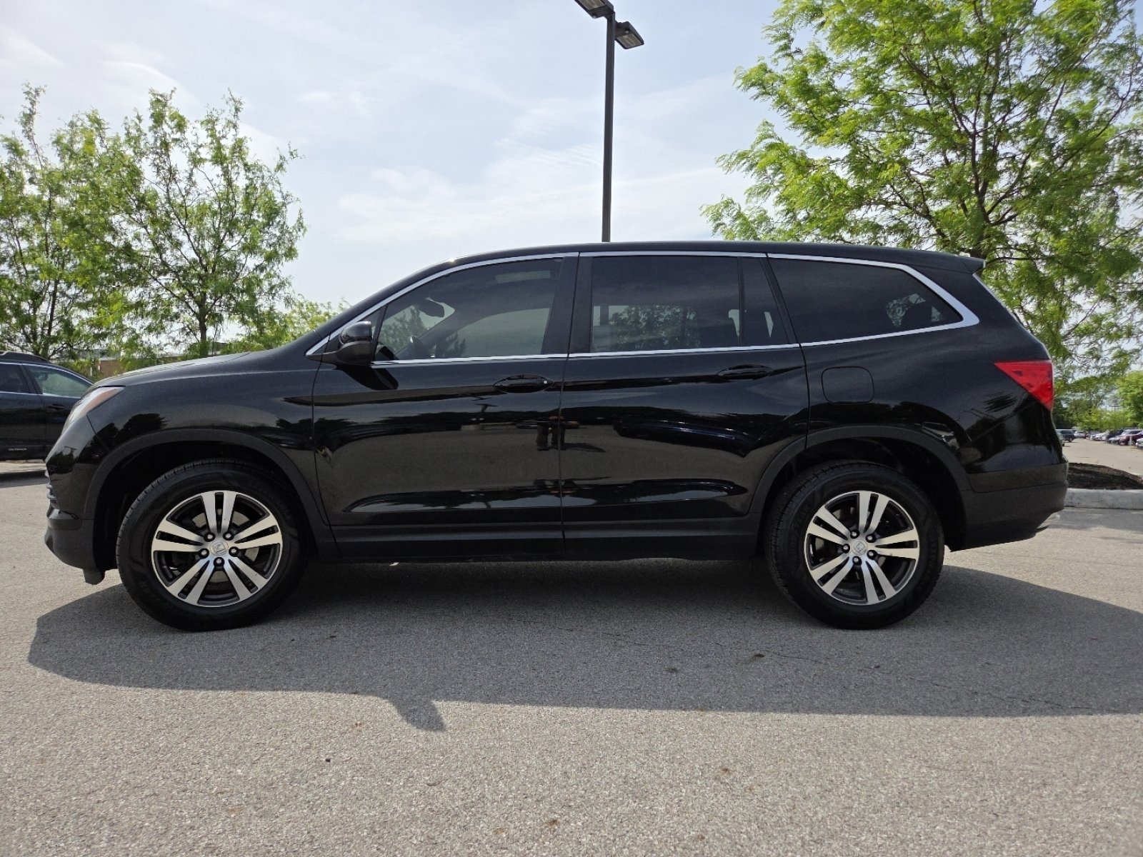 Certified 2017 Honda Pilot EX-L image 20