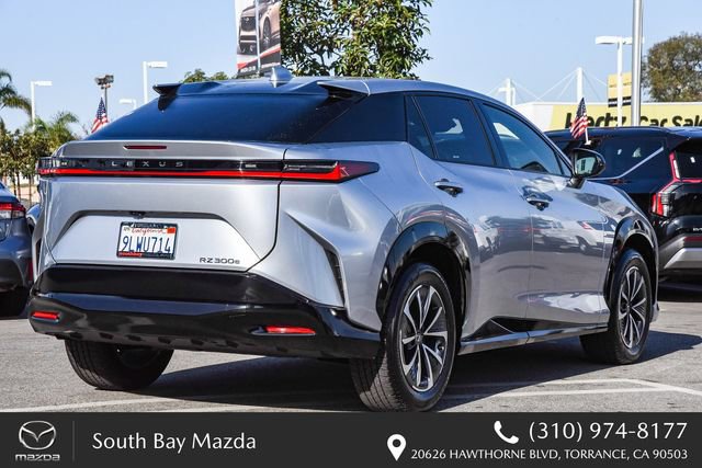 Used 2024 Lexus RZ 300e Premium w/ Accessory Package (Z1) image 8