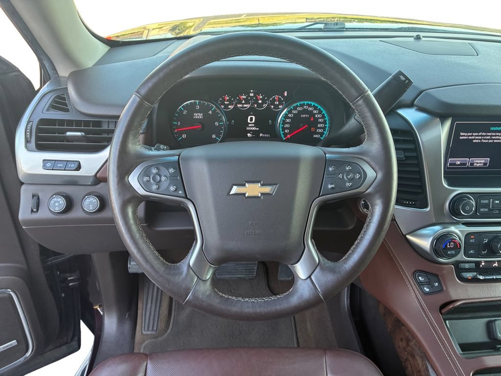 Used 2017 Chevrolet Suburban Premier AWD/4WD image 12