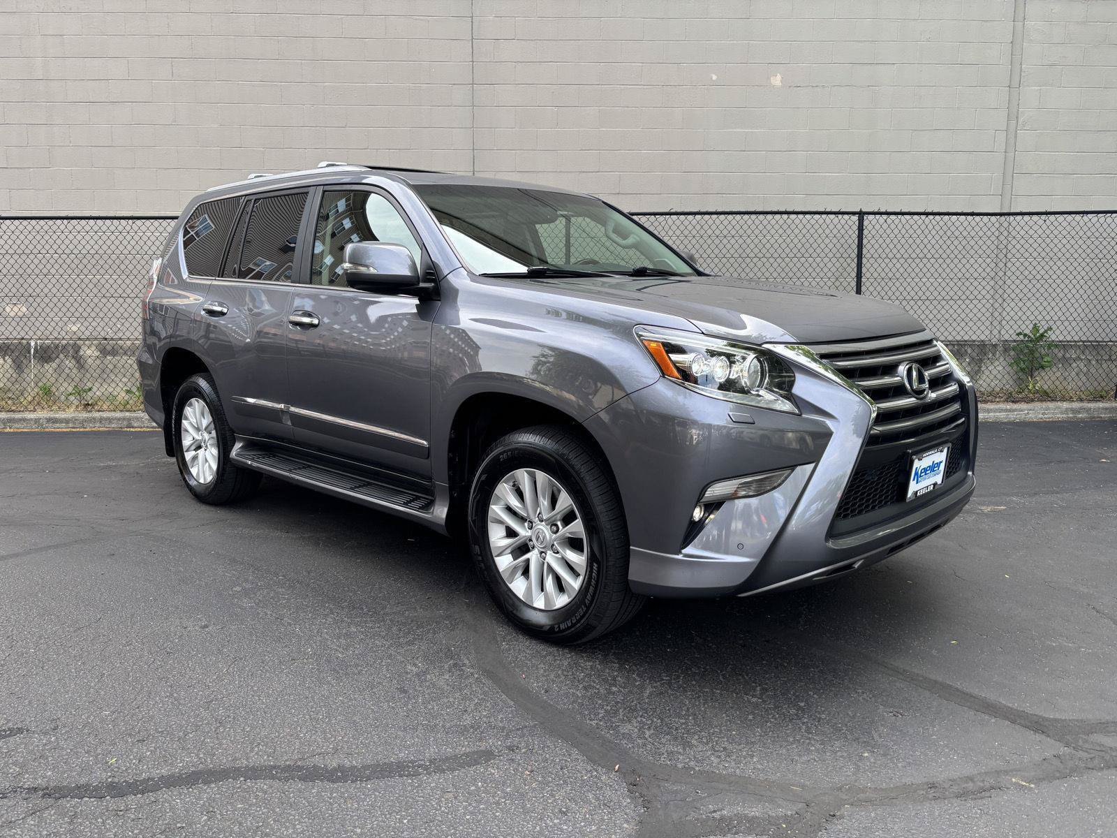 Used 2016 Lexus GX 460 w/ Premium Package AWD/4WD image 1