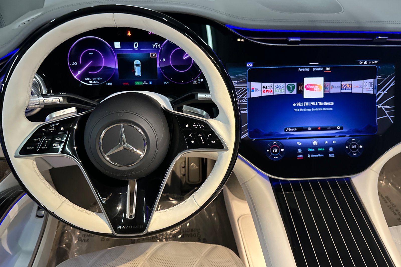 New 2025 Mercedes-Benz Maybach EQS 680 4MATIC image 27