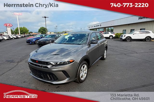 Used 2025 Dodge Hornet GT w/ Cold Weather Group AWD/4WD image 3