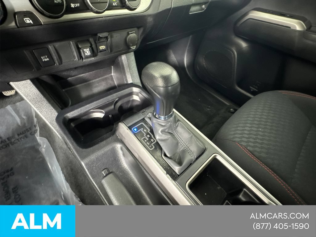 Used 2023 Toyota Tacoma SR5 AWD/4WD image 33