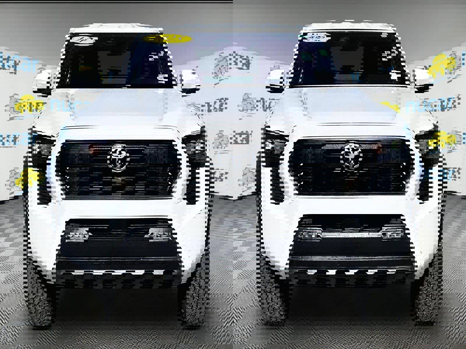 Used 2025 Toyota Tacoma TRD Off-Road image 2