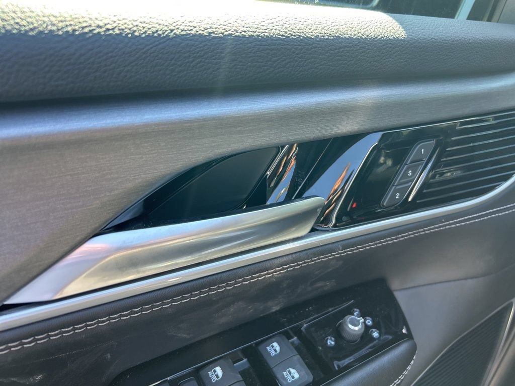 New 2026 Jeep Grand Wagoneer L Limited AWD/4WD image 37