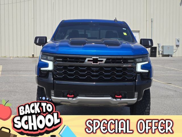 Used 2022 Chevrolet Silverado 1500 ZR2 w/ Technology Package AWD/4WD image 2