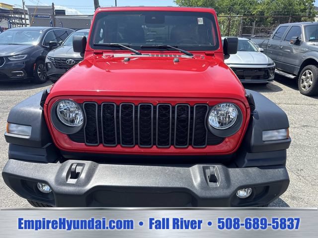 Used 2024 Jeep Wrangler Unlimited Sport AWD/4WD image 9