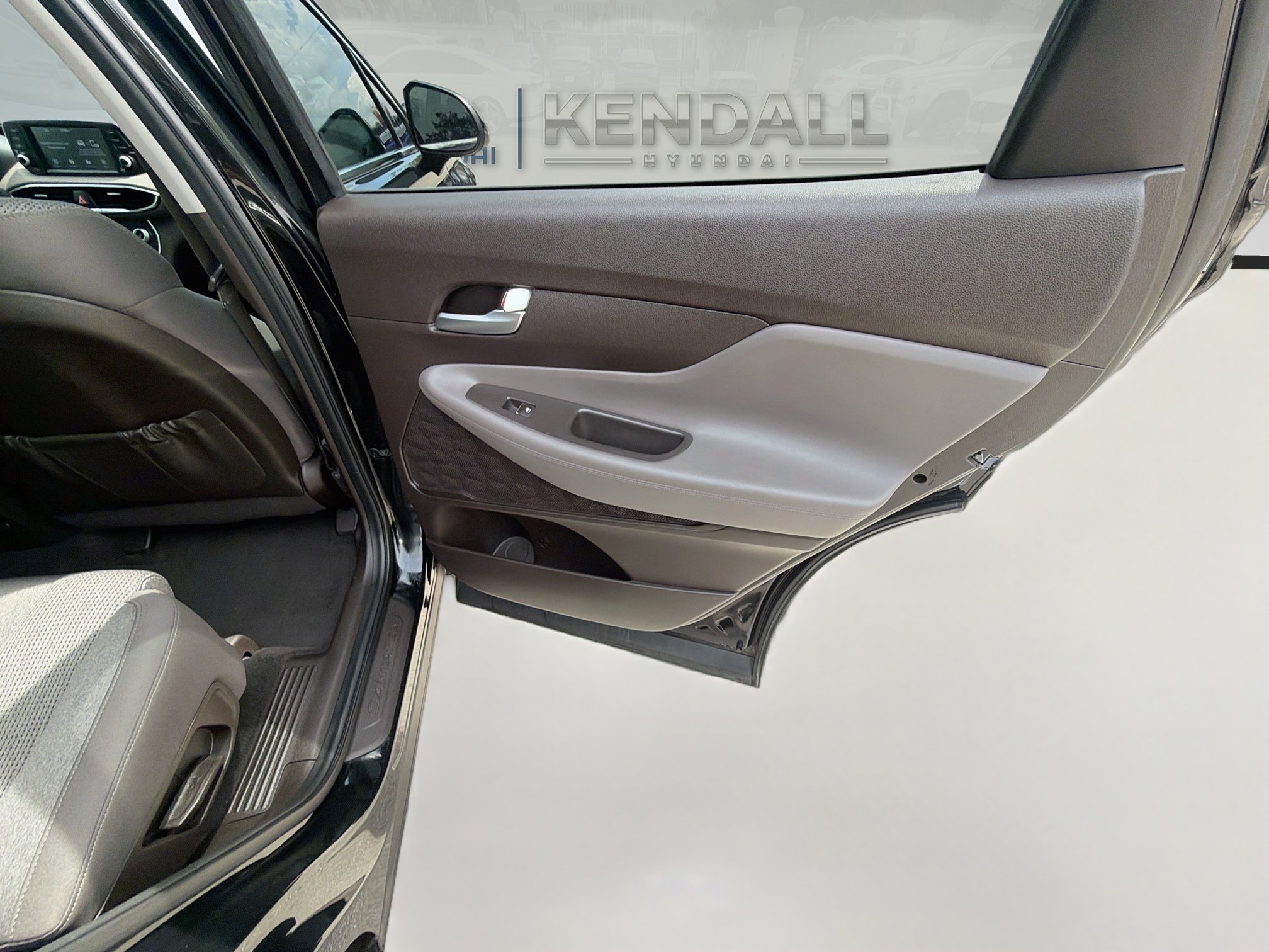 Used 2020 Hyundai Santa Fe SE FWD image 28