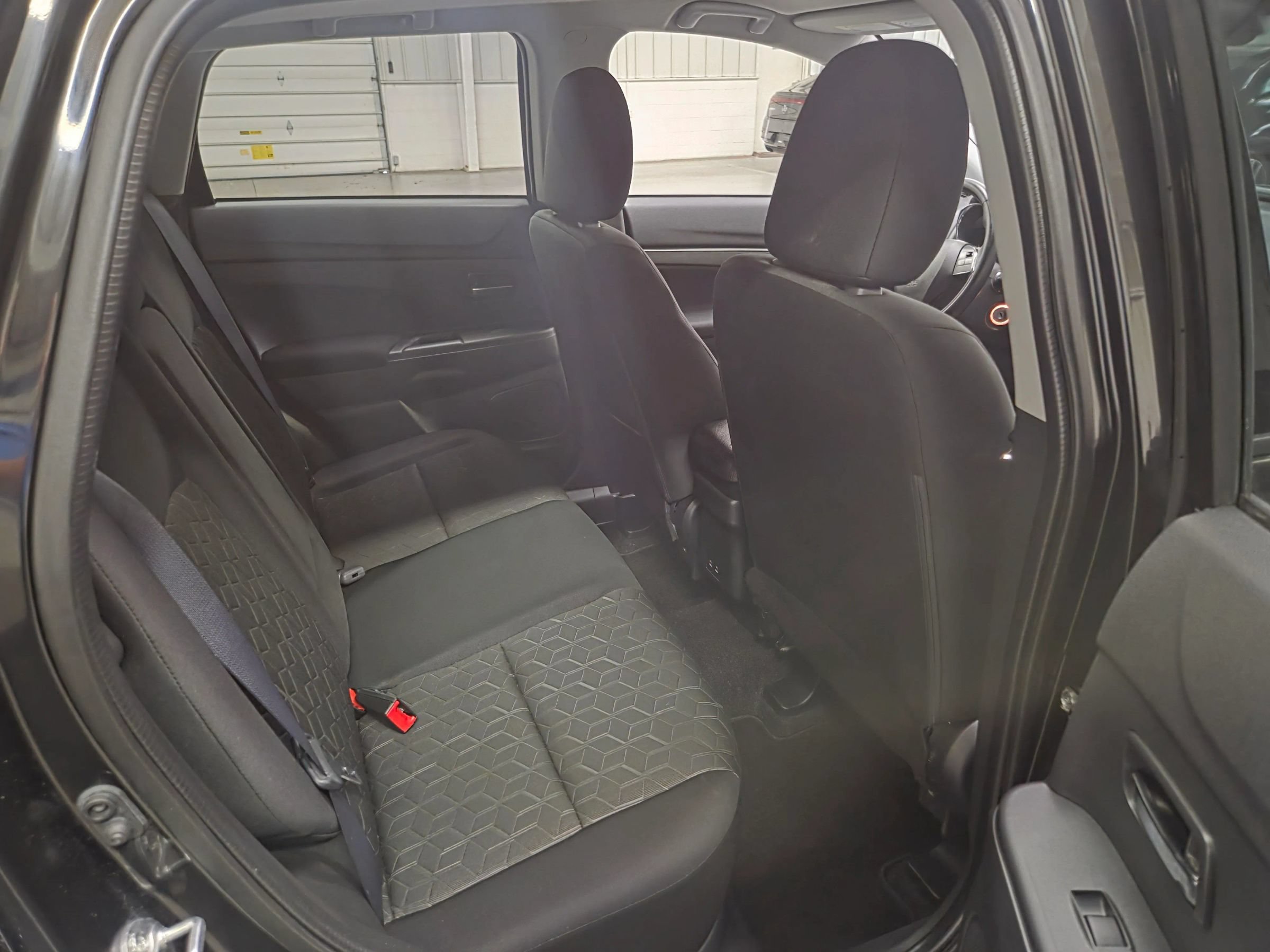 Used 2026 Mitsubishi Outlander Sport AWD image 26