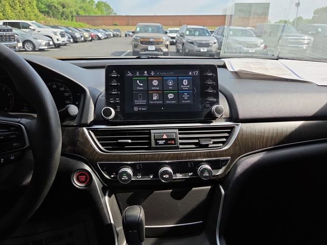 Used 2018 Honda Accord EX image 11