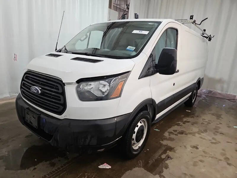 Used 2019 Ford Transit 150 130 Low Roof image 1