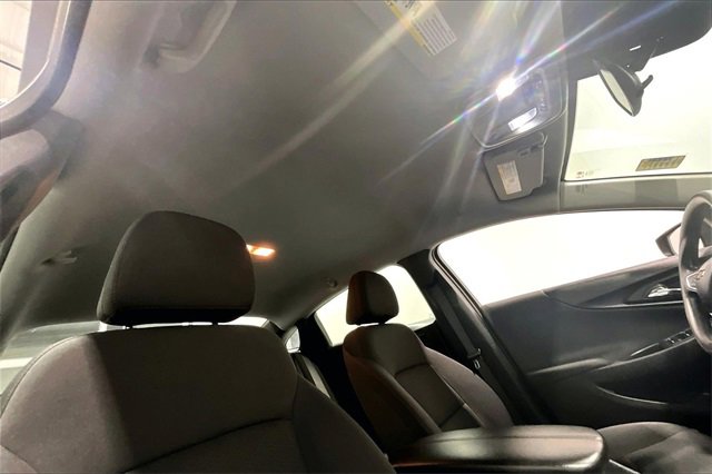 Used 2023 Chevrolet Malibu LT image 28